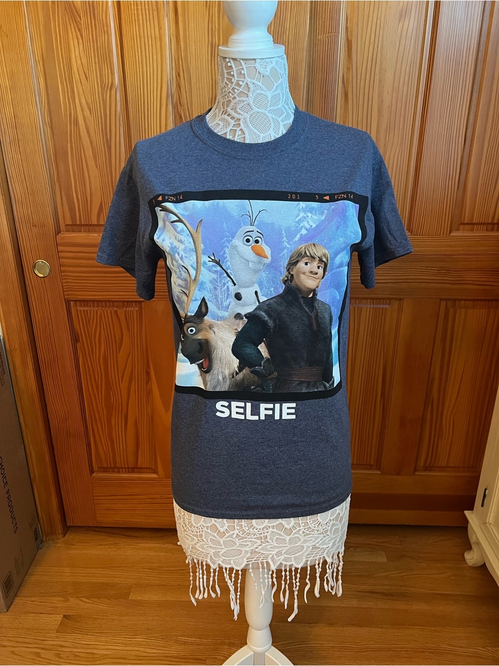 NWOT Frozen Character Tee Shirt